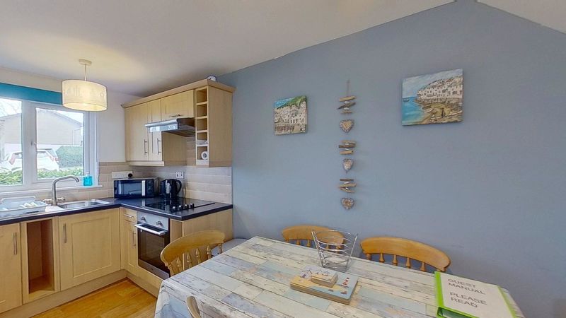 Tolroy Road St. Erth Praze